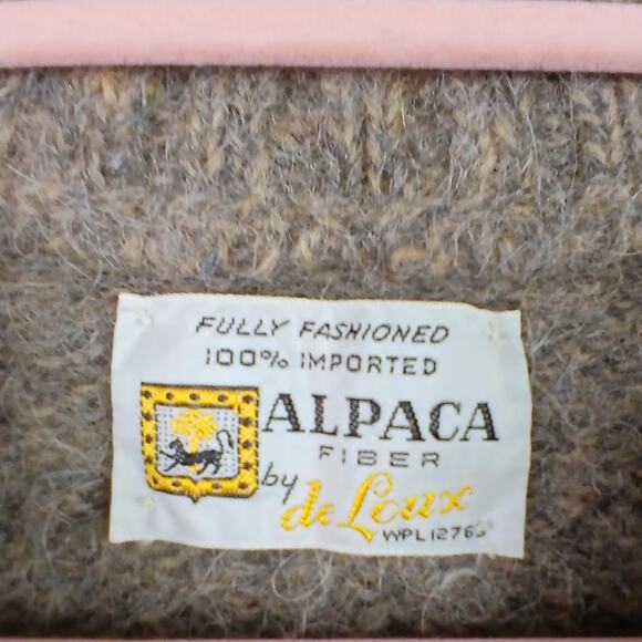 De Loux VTG 1950s 100% Alpaca V-Neck Sweater Heather Taupe WPL1276 - Picture 5 of 7